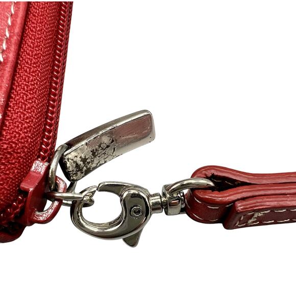 Fossil Red Leather Zip Around Travel Passport Organizer Wristlet Wallet Purse - Picture 14 of 16